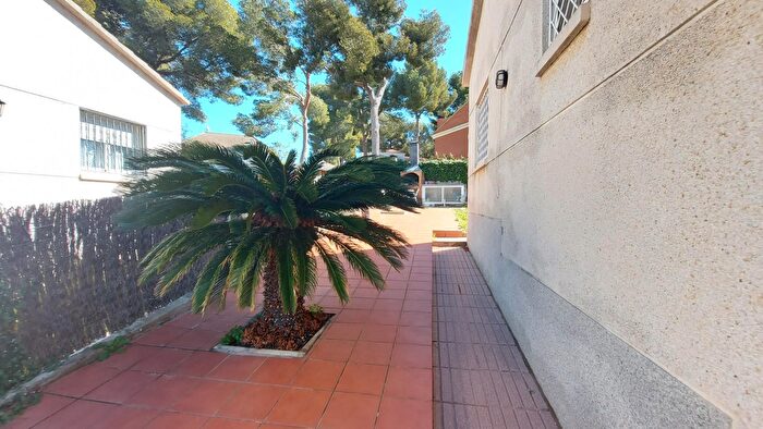 Casa en venta en Segur de Calafell, Calafell de 4 habitaciones