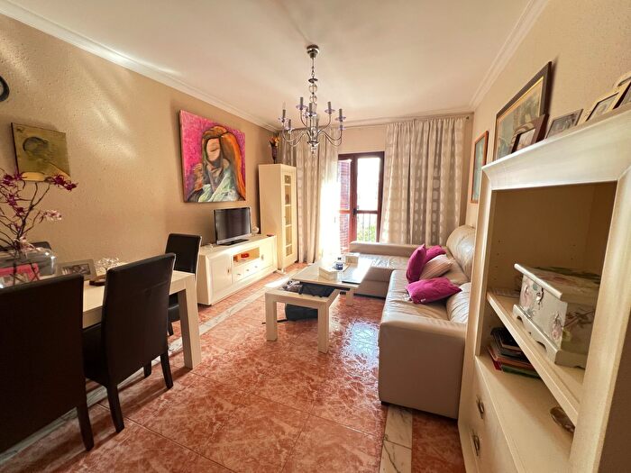 Piso en venta en Centro Doña Mercedes, Dos Hermanas de 4 habitaciones