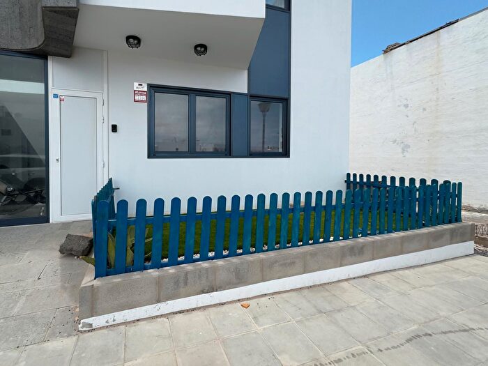 Piso en venta en Tinajo, Las Palmas de 3 habitaciones
