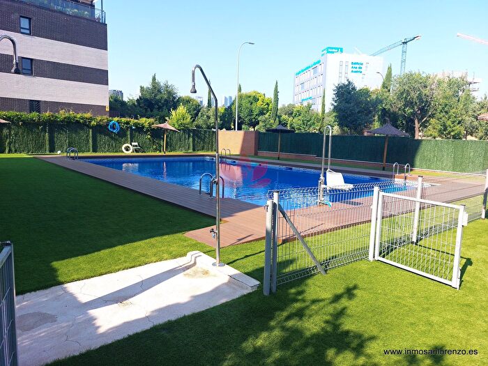 Piso en alquiler en Hortaleza, Sanchinarro de 3 habitaciones