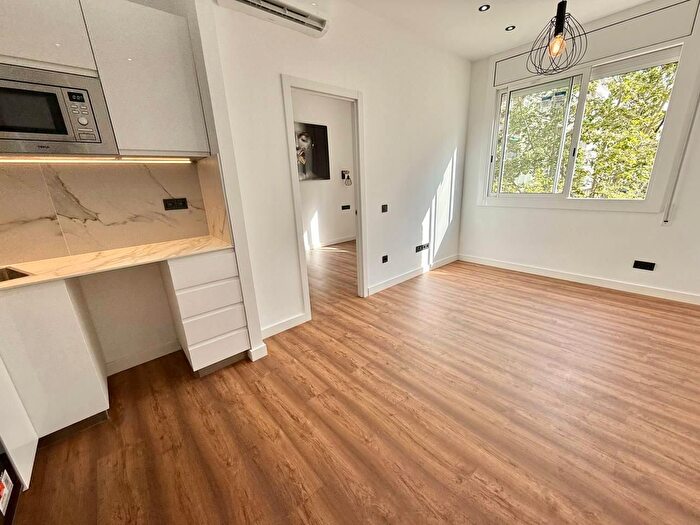 Piso en venta en Sant Martí, Sant Martí de Provençals de 3 habitaciones