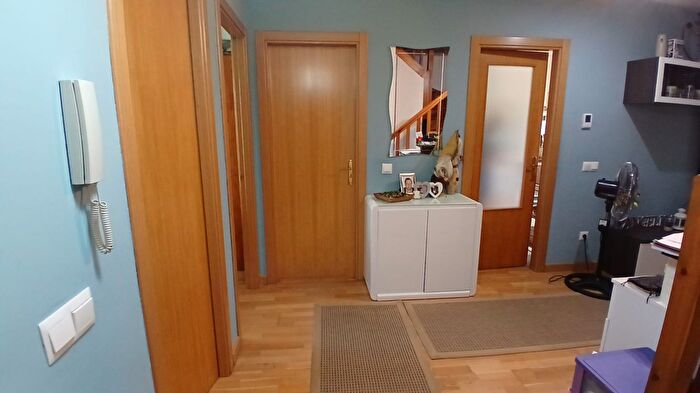 Piso en venta en Reocín, Cantabria de 4 habitaciones