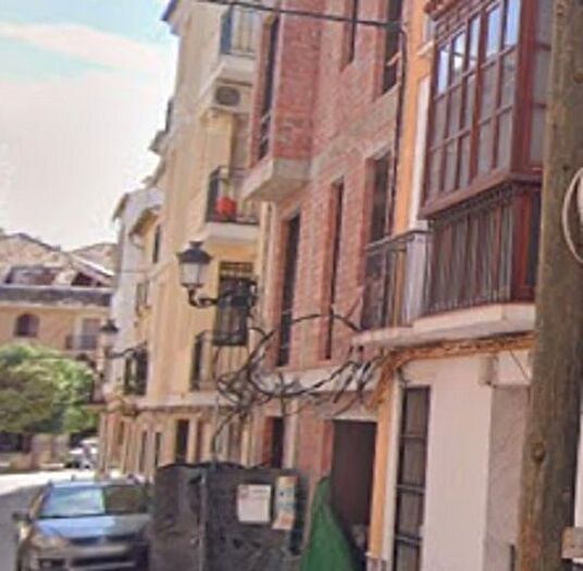 Piso en venta en Cabra, Córdoba de 3 habitaciones