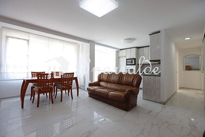 Casas en venta y pisos alquiler - 2