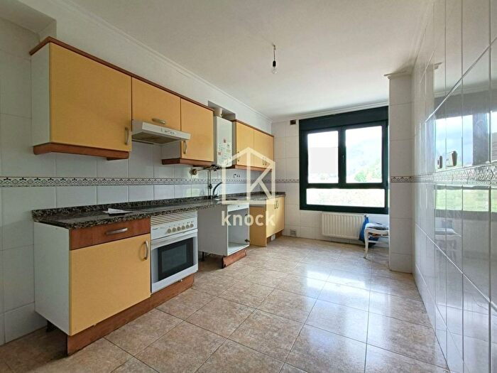 Piso en venta en Piloña, Asturias de 3 habitaciones