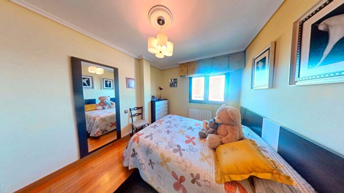 Casas en venta y pisos alquiler - 2