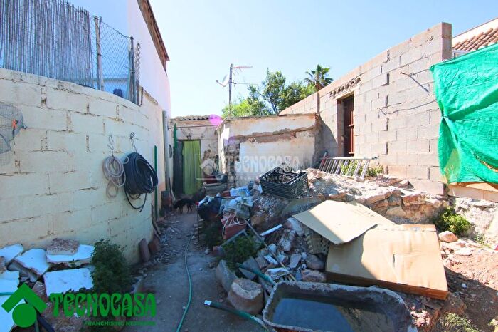 Casas en venta y pisos alquiler - 3