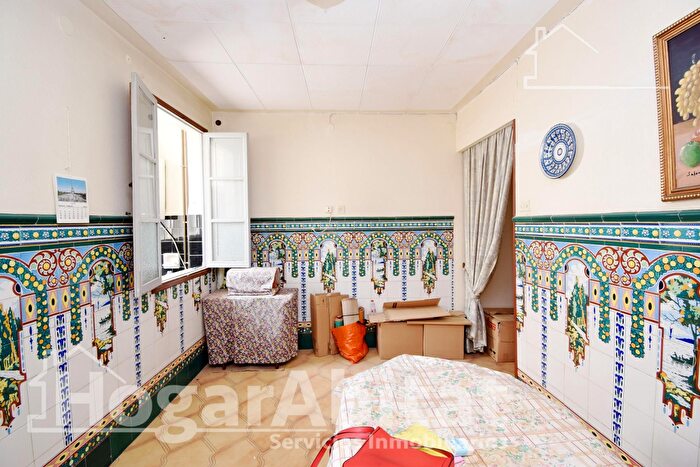 Casas en venta y pisos alquiler - 3