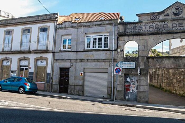 Casas en venta y pisos alquiler - 1
