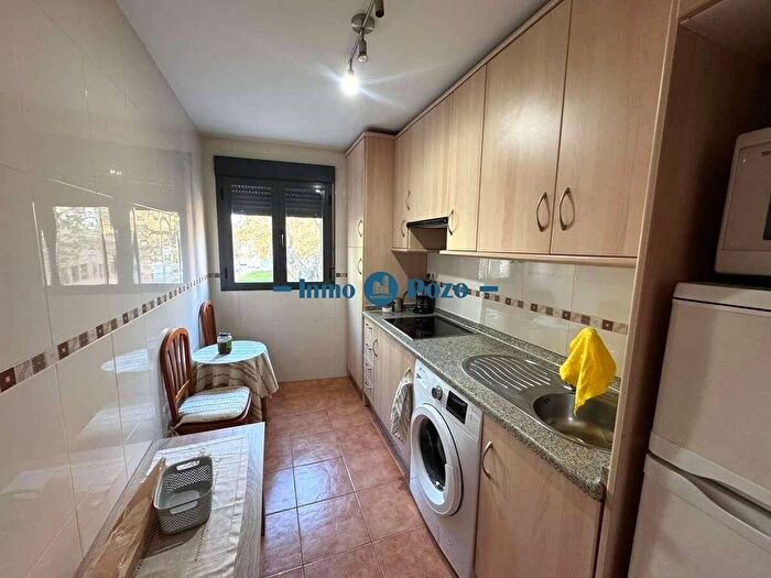 Casas en venta y pisos alquiler - 2
