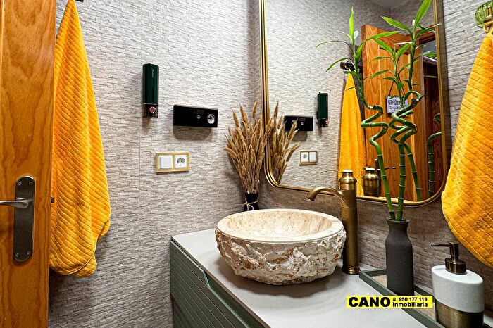 Casas en venta y pisos alquiler - 2