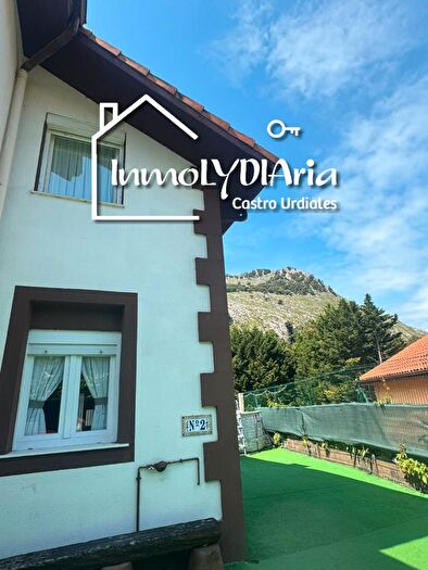Casa en venta en Otañes Talledo, CastroUrdiales de 4 habitaciones