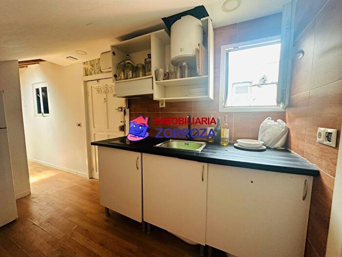 Casas en venta y pisos alquiler - 2