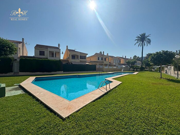 Casas en venta y pisos alquiler - 1