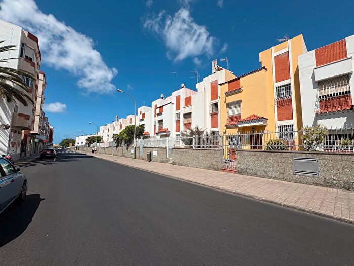 Casa en venta en Ciudad Alta, Altavista Don Zoilo de 3 habitaciones
