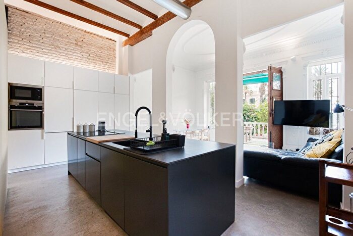 Casas en venta y pisos alquiler - 1