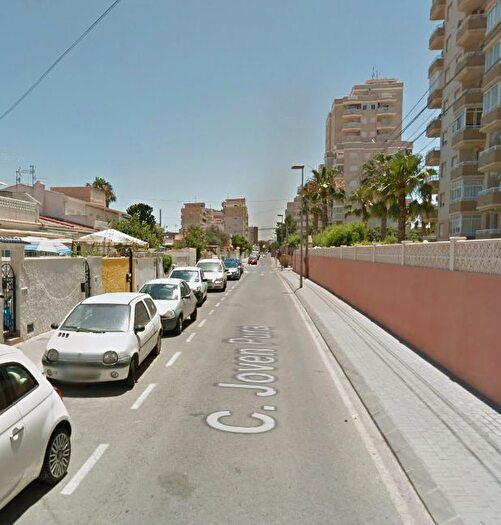 Casas en venta y pisos alquiler - 2