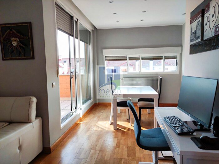 Casas en venta y pisos alquiler - 2