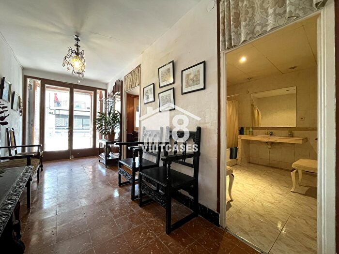 Casas en venta y pisos alquiler - 3