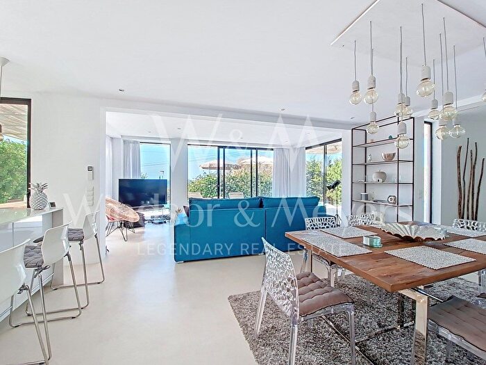 Casa en venta en Cala Vedella Cala Tarida, Sant Josep de sa Talaia de 3 habitaciones