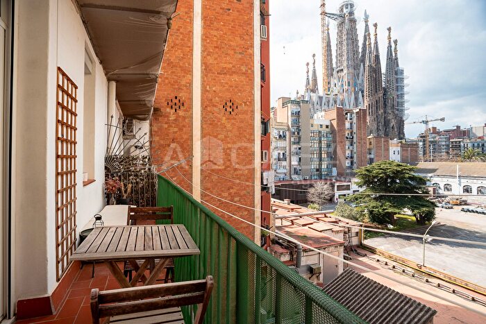 Piso en venta en Eixample, Sagrada Família de 2 habitaciones