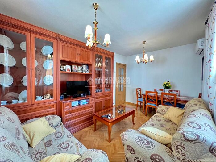 Piso en venta en Latina, Puerta del Ángel de 3 habitaciones