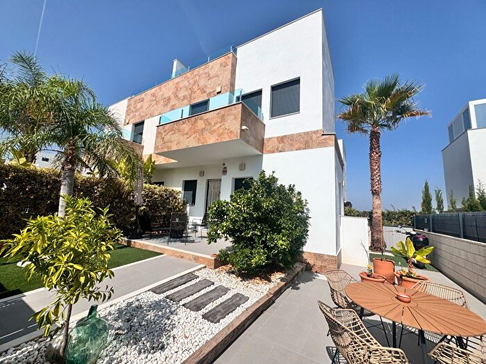 Casas en venta y pisos alquiler - 1