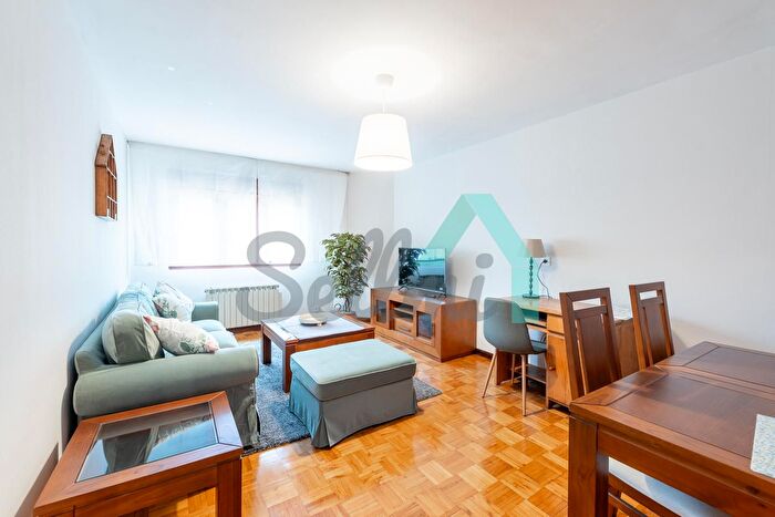 Casas en venta y pisos alquiler - 1