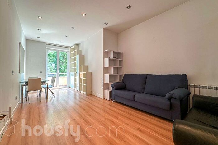 Casas en venta y pisos alquiler - 1