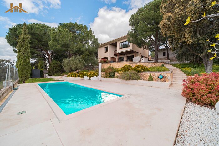 Casa en venta en Las Zorreras Monte Encinar, El Escorial de 3 habitaciones