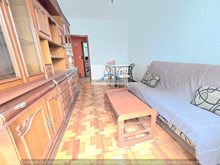 Casas en venta y pisos alquiler - 1
