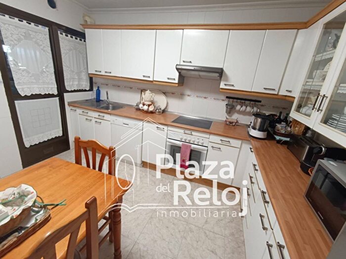 Casas en venta y pisos alquiler - 2
