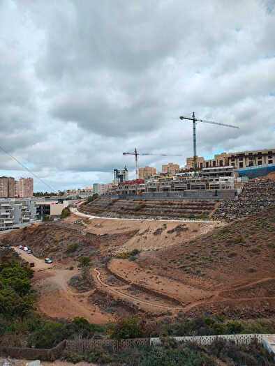 Casa en venta en Ciudad Alta, Siete Palmas de 7 habitaciones