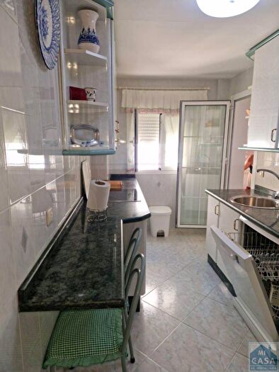 Casas en venta y pisos alquiler - 2