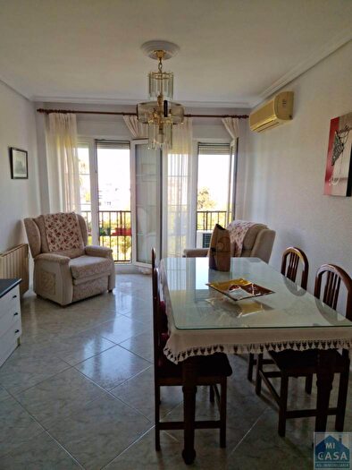 Casas en venta y pisos alquiler - 1