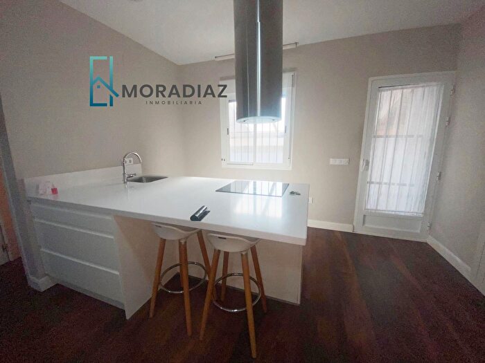 Casas en venta y pisos alquiler - 2