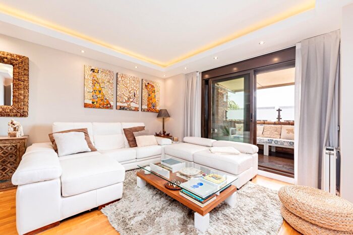 Piso en venta en El Pinar Punta Galea, Las Rozas de Madrid de 3 habitaciones