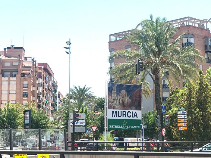 Piso en alquiler en Norte, El Ranero de 3 habitaciones
