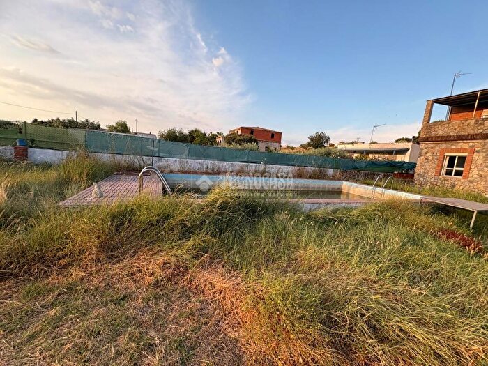 Casas en venta y pisos alquiler - 1