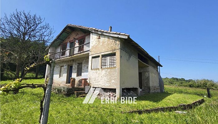 Casa en venta en Sondika, Bizkaia de 3 habitaciones