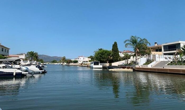 Casa en venta en Francolí Freser Noguera, Empuriabrava de 2 habitaciones