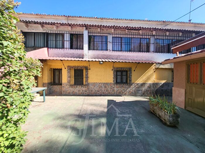 Casas en venta y pisos alquiler - 1