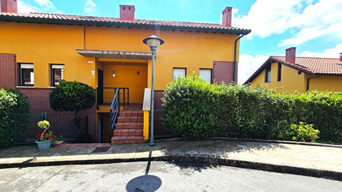 Casas en venta y pisos alquiler - 1