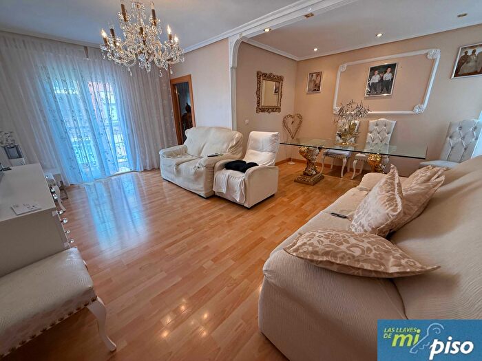 Casas en venta y pisos alquiler - 2