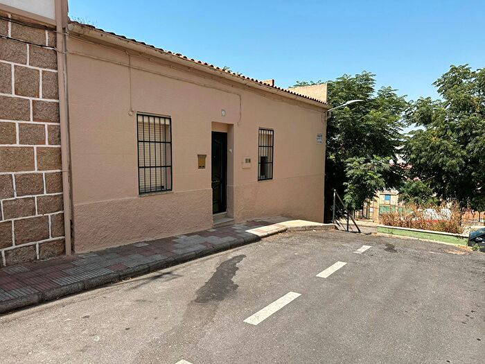 Piso en alquiler en Casco Antiguo, Cáceres Capital de 2 habitaciones