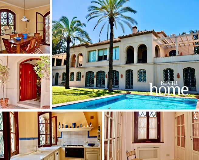 Casa en venta en Santa Eufemia, Tomares de 6 habitaciones