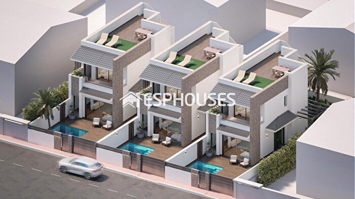 Casa en venta en San Pedro del Pinatar ciudad, San Pedro del Pinatar de 3 habitaciones