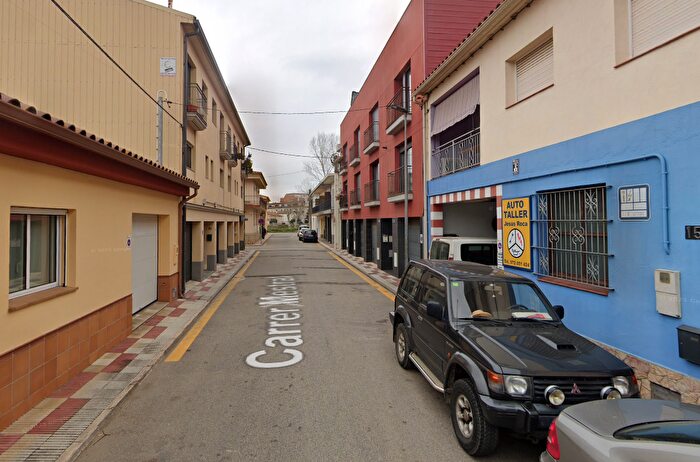 Casa en venta en Centre, Vidreres de 4 habitaciones