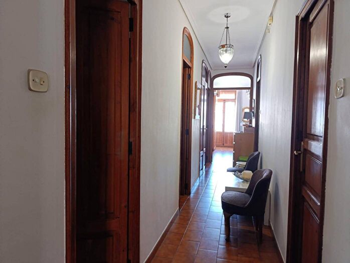 Casas en venta y pisos alquiler - 2