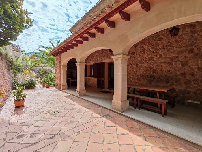 Casas en venta y pisos alquiler - 2